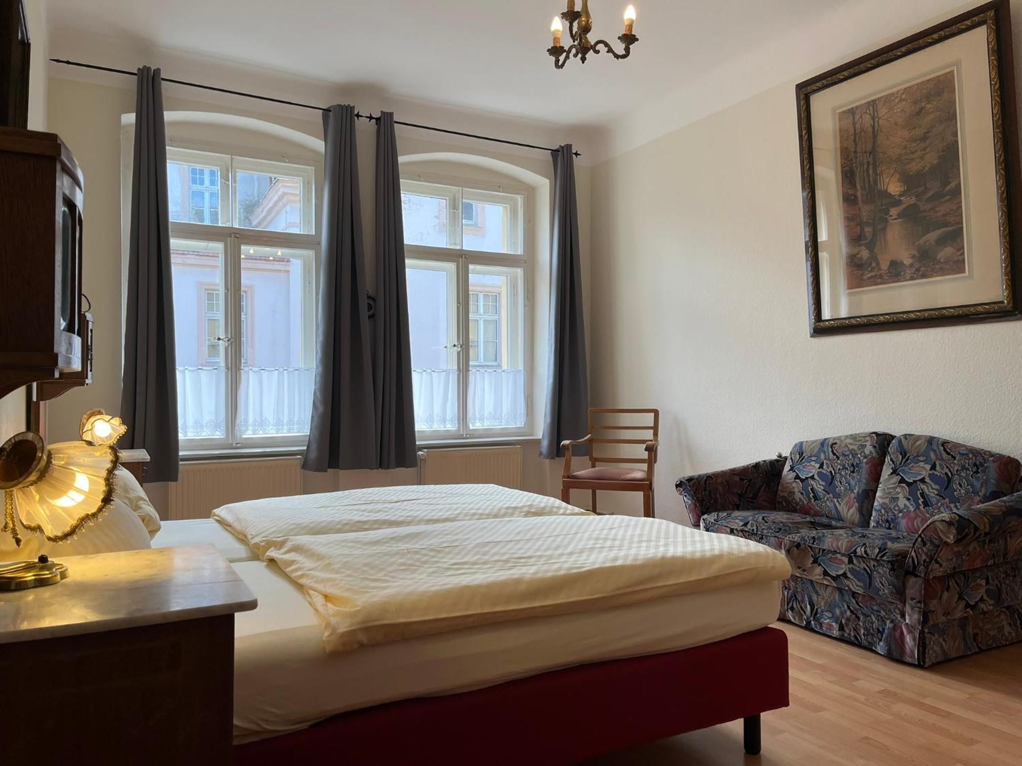 Haus Gruenderzeit Lägenhet Görlitz Exteriör bild